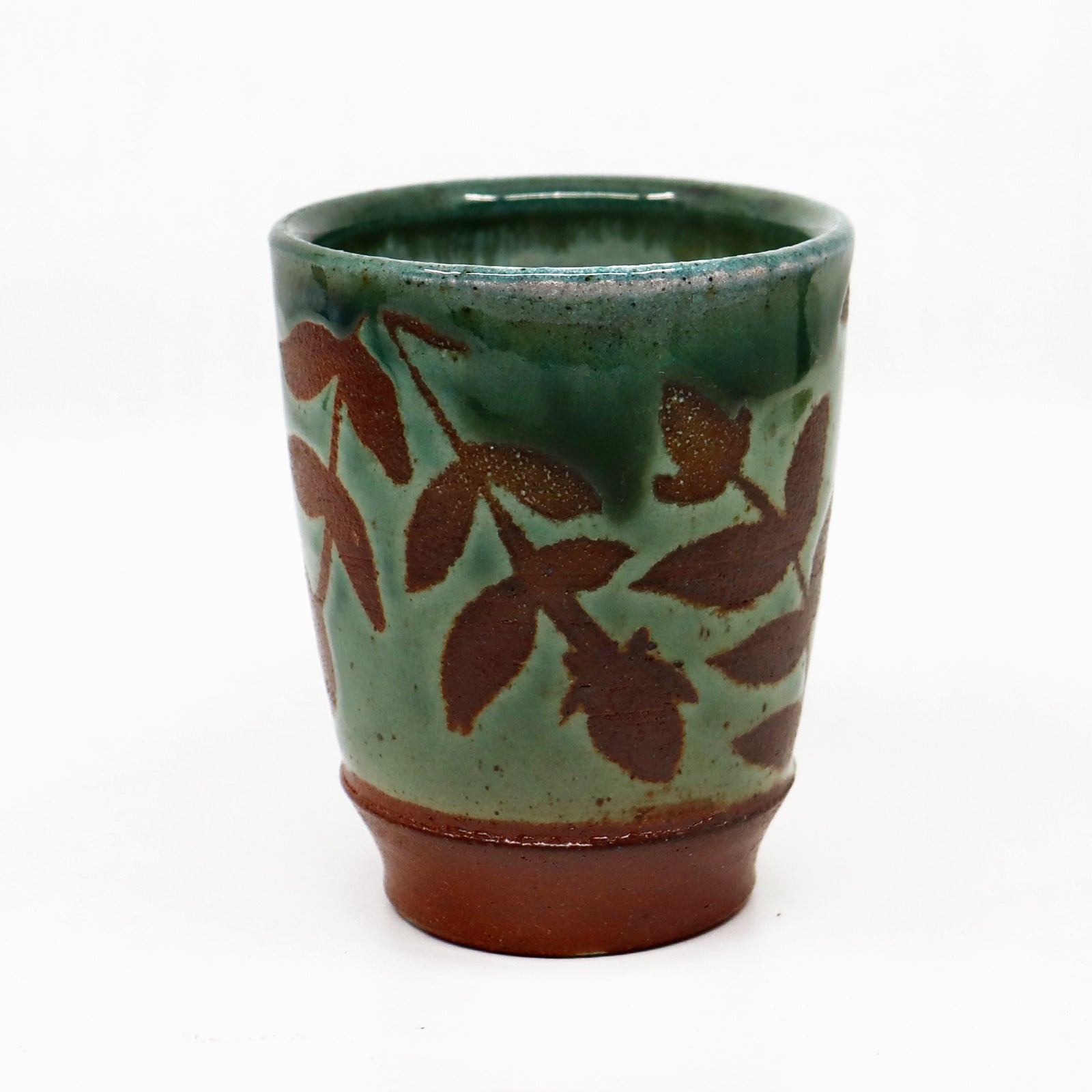 Yunomi (teacup), green with botanical pattern