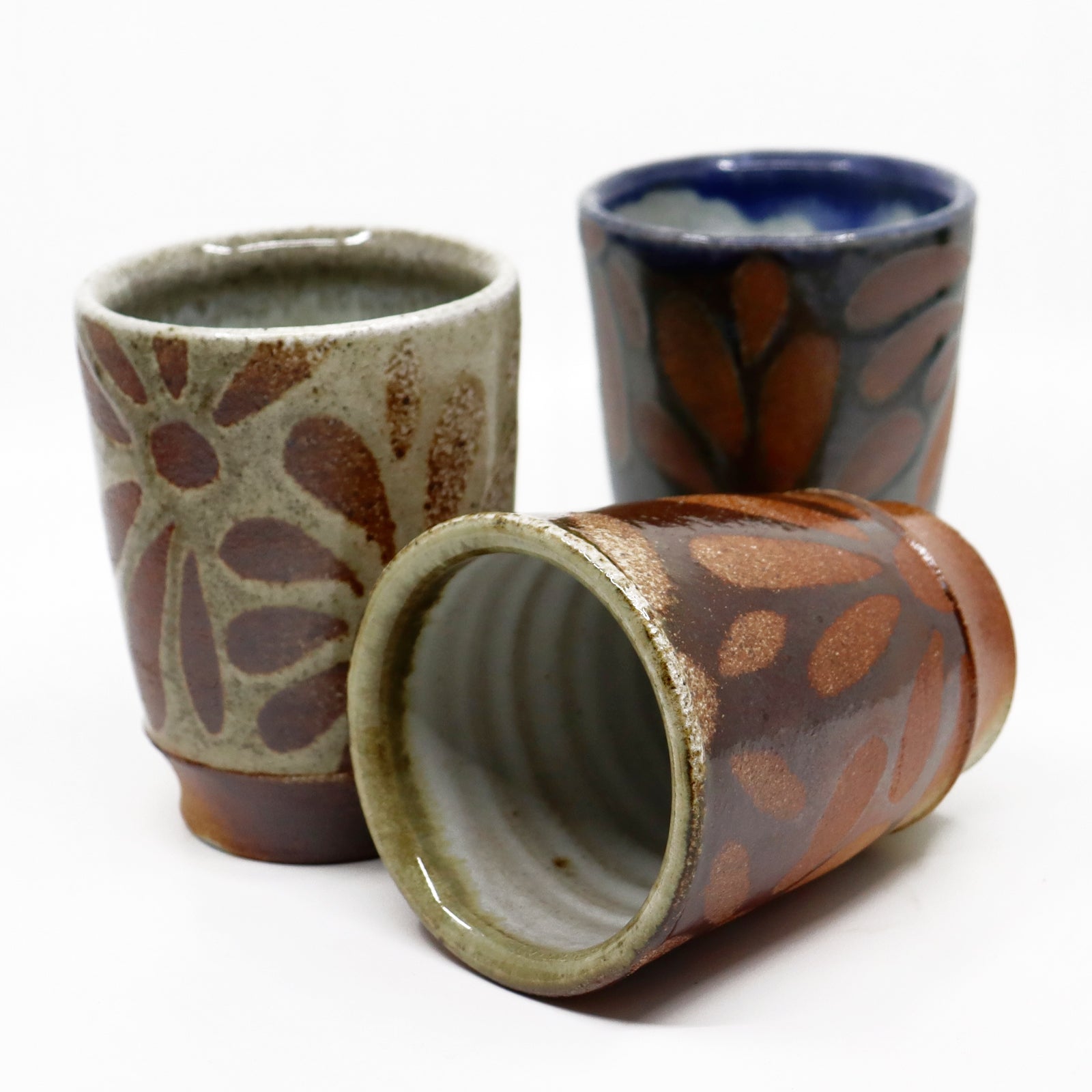 Yunomi grouping (teacup), flower patterns