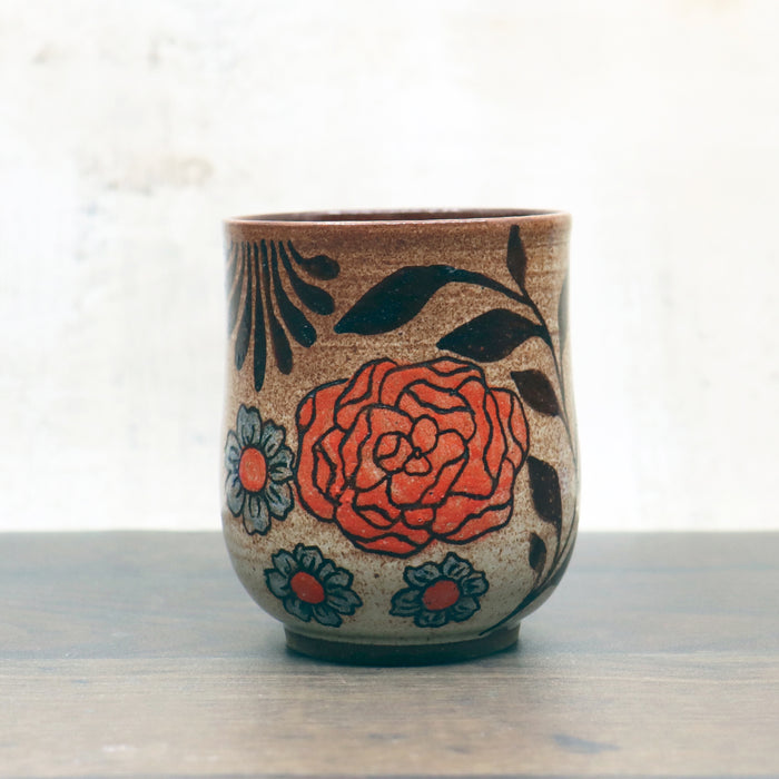 Rose & Poppies Cup