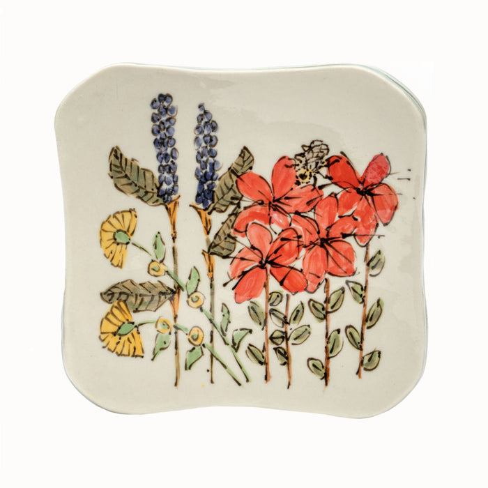 Busy Bee Square Dish